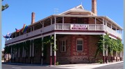 Sonbern Lodge Motel