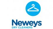 Neweys Curtain Cleaning